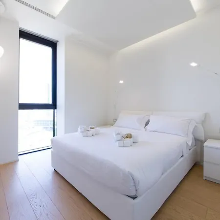Stylish Elegant In Torre Solaria With Exclusive Milan's View 아파트 *